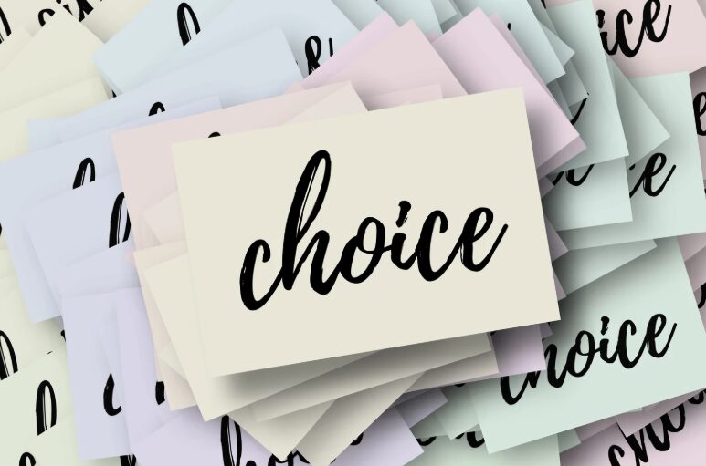 学生時代の選択から見える阿部寛の人物像のイメージ画像